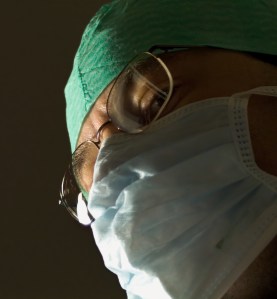 230991_2134 surgeon crop